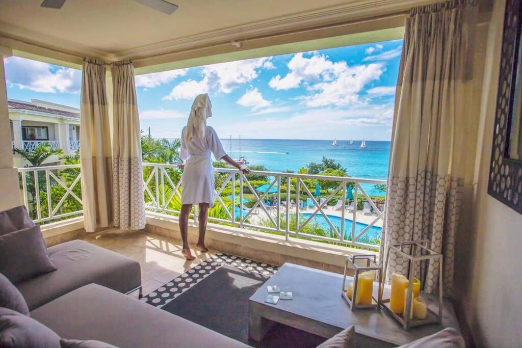 Designer Penthouse - Stunning Property With Amazing Views Сент-Джеймс Экстерьер фото